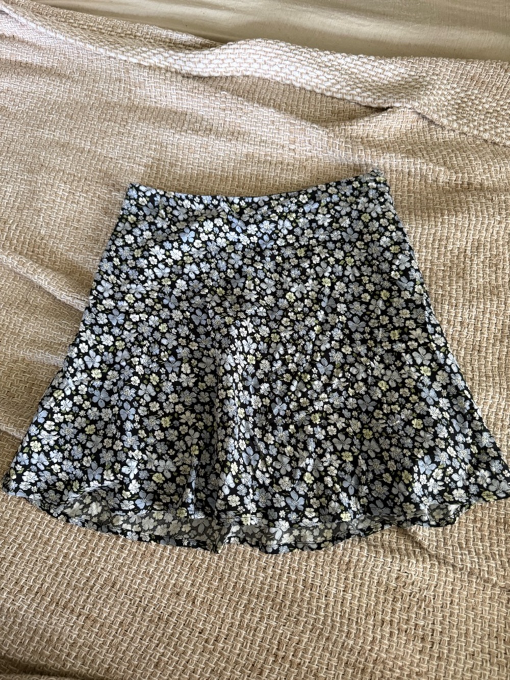 H&M Black Floral A-Line Skirt with White and Light Blue Blossoms